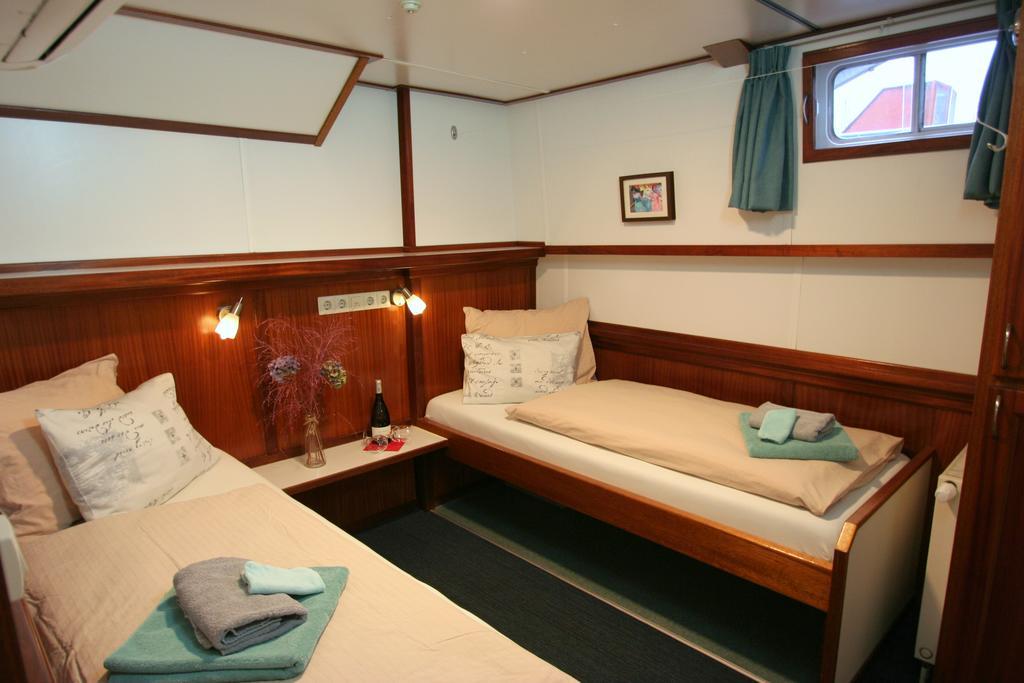Hotelboat Fiep Amsterdam Exteriér fotografie
